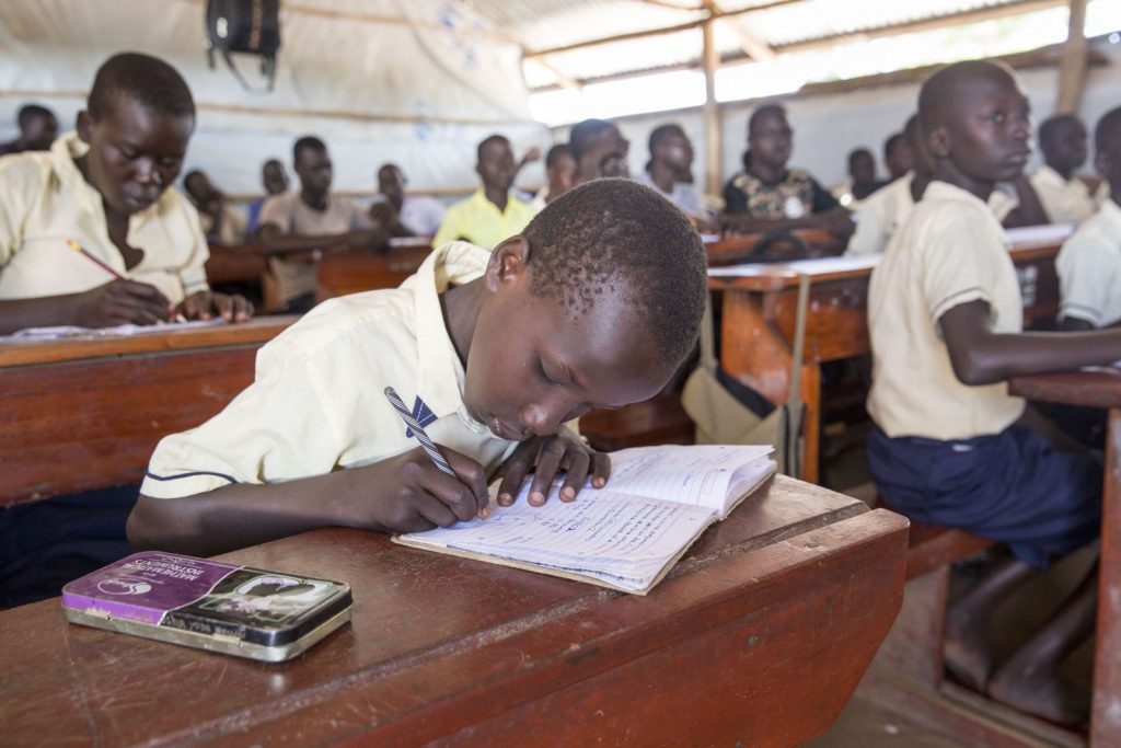 Sam’s Kledingactie voor schoolkinderen in Oeganda