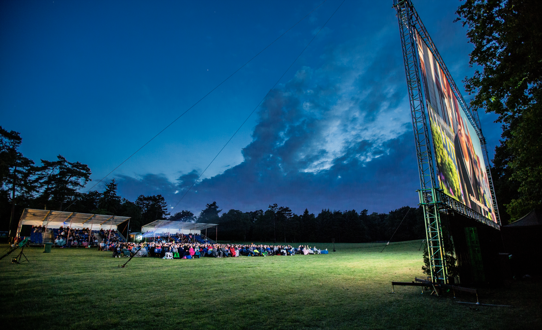 De grootste openluchtbioscoop van Europa is deze zomer in Apeldoorn
