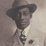 Herdenking Anton de Kom op Nationaal Ereveld Loenen