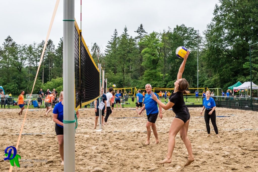 Samen in beweging tijdens het gezellige buurttoernooi van DIAVO