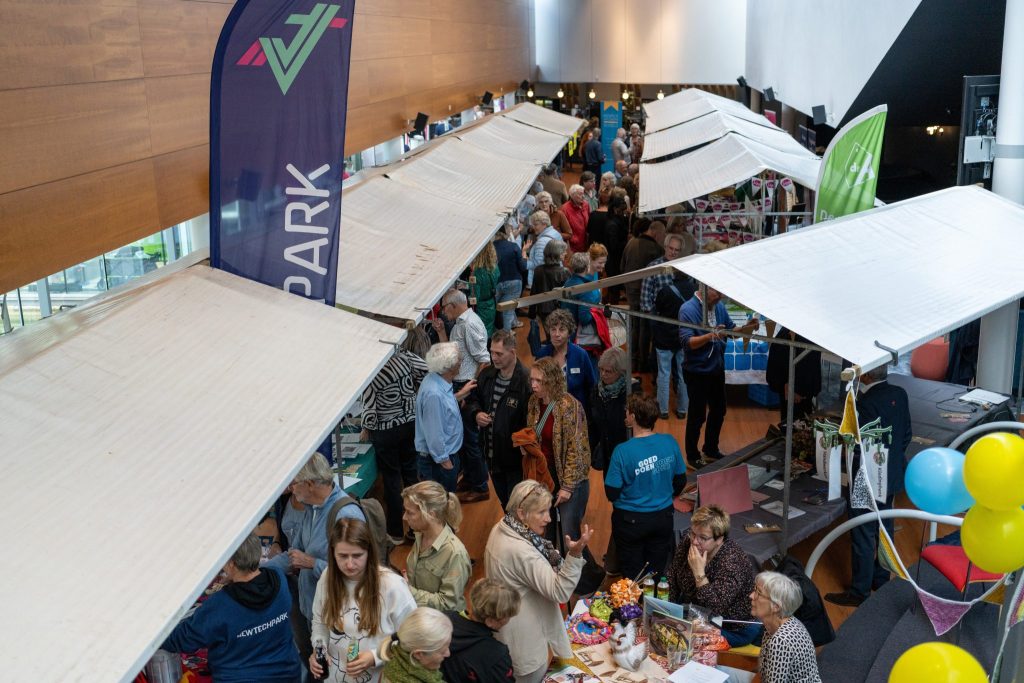 Vrijwilligersmarkt Apeldoorn 2025: ontdek hoe jij verschil kunt maken