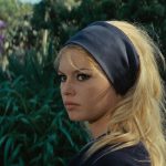 Brigitte Bardot en vealtentijnsdag in GIGANT