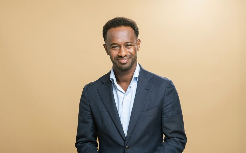 Gesprek over betaalbaar wonen met Tweede Kamerlid Habtamu de Hoop in Apeldoorn