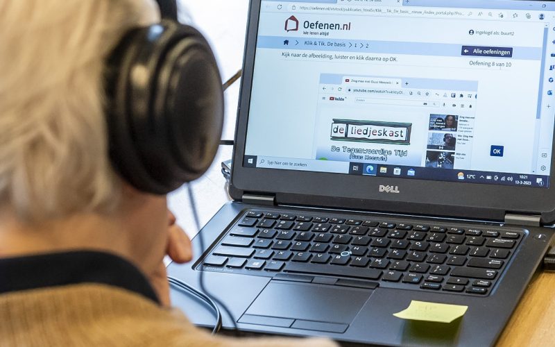 Gratis computercursus Klik & Tik start weer op meerdere locaties in Apeldoorn en Beekbergen