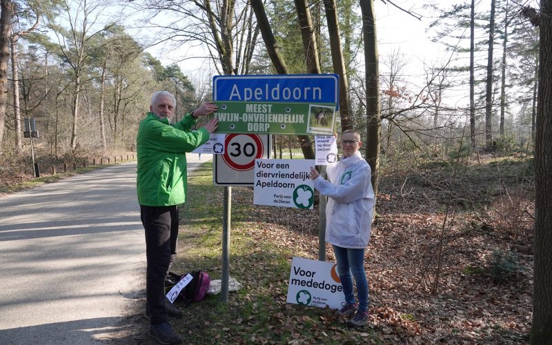 Galgenmaal bij zwijnen in Park Berg en Bos als protest tegen afschot