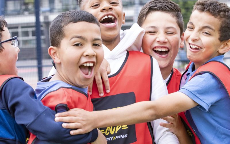 FC Straat komt naar Apeldoorn: straatvoetbal voor jongeren in de wijken