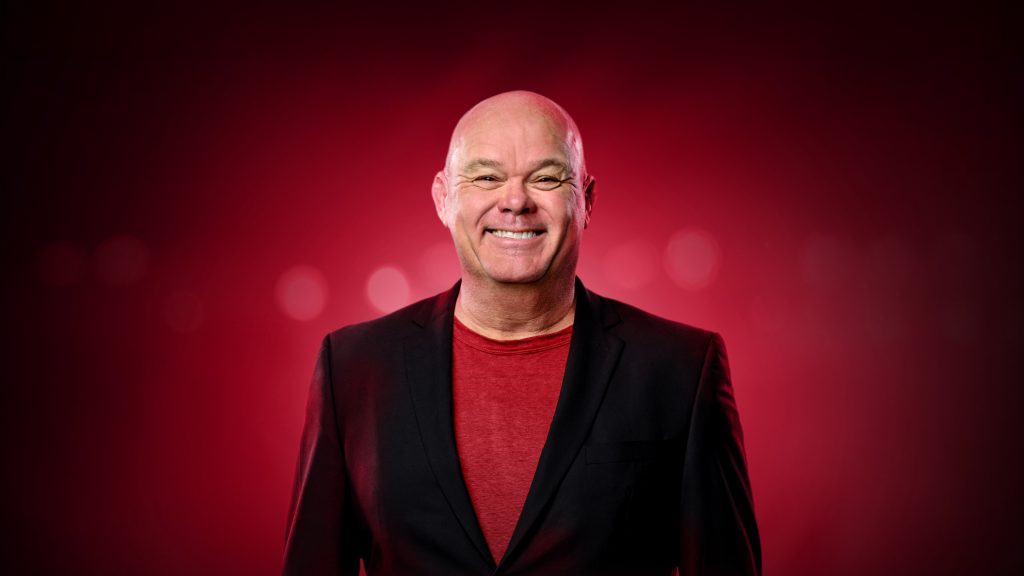 Maaiveld Festival 2026 in Apeldoorn met Paul de Leeuw