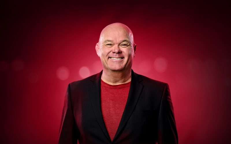 Maaiveld Festival keert terug naar Apeldoorn met Paul de Leeuw en meer