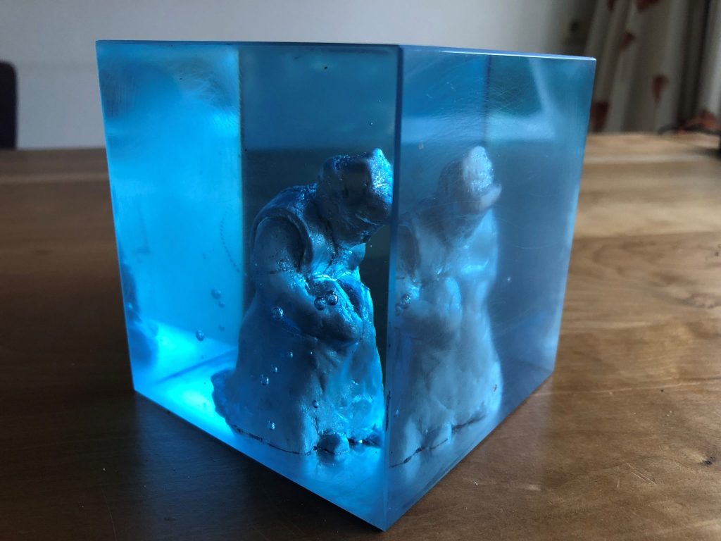 Glaskunstenaar Arrie Huijgen te gast bij Culturele Donderdag in Galerie Apeldoorn