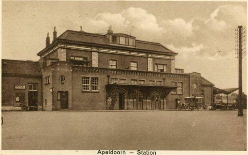 Apeldoorn viert 150 jaar spoor en Oranjepark met groots Moederdagevenement