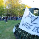 ME aanwezig bij demonstratie tegen asielopvang in Apeldoorn