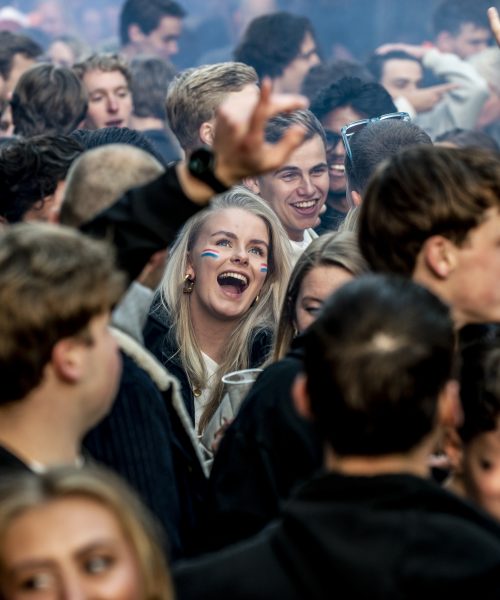 Apeldoorn kleurt oranje: dit zijn de hoogtepunten van Koningsdag 2026