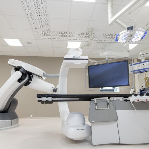 Gelre ziekenhuizen opent nieuwe hybride operatiekamer in Apeldoorn