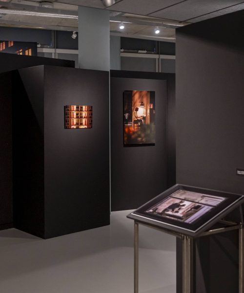 Expositie Zoals ik je zie in CODA Apeldoorn met audiodescriptie en reliëfprints