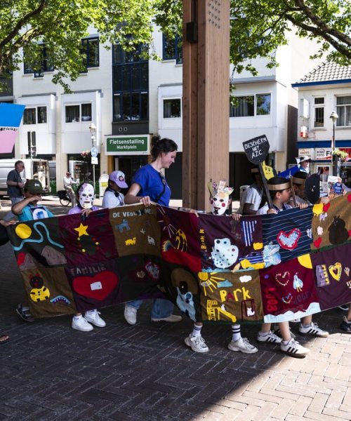 Documentaire over droomwereld van kinderen uit azc Apeldoorn in première tijdens Cinekid