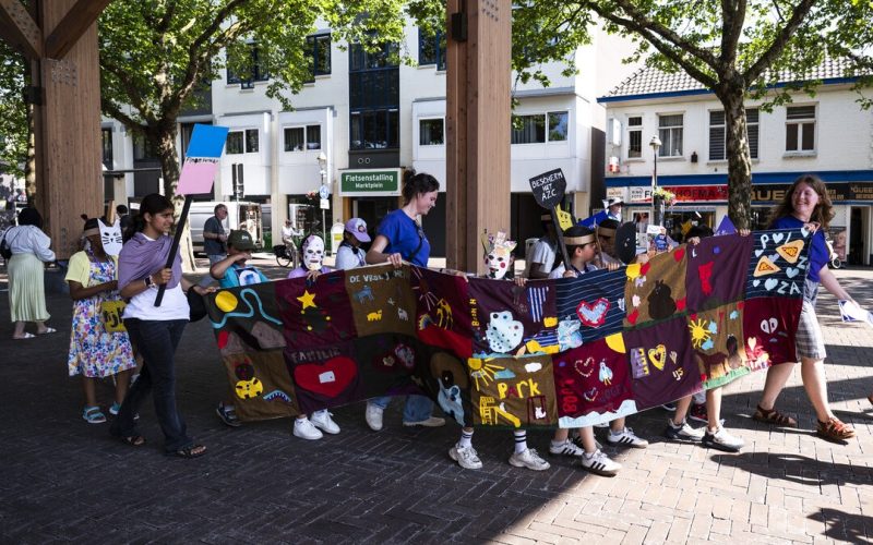 Documentaire over droomwereld van kinderen uit azc Apeldoorn in première tijdens Cinekid
